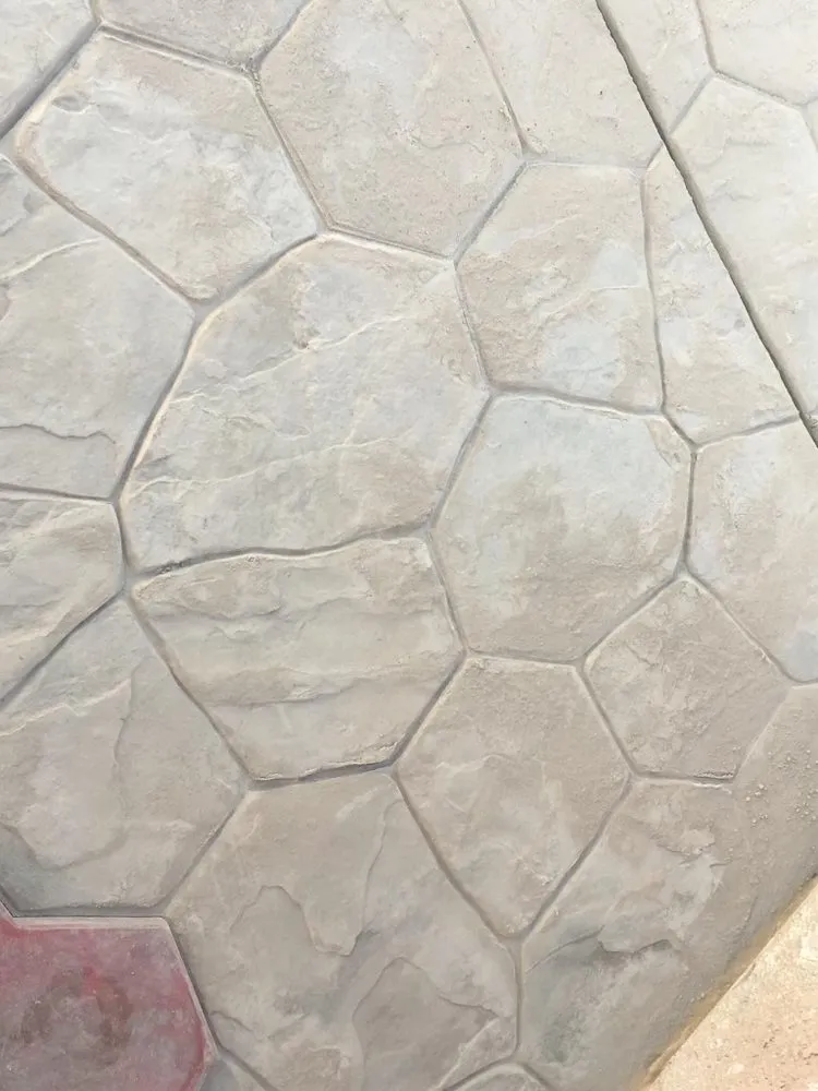 Affordable lawn mowing service in Palmdale, CA - AlanisOutdoorLiving