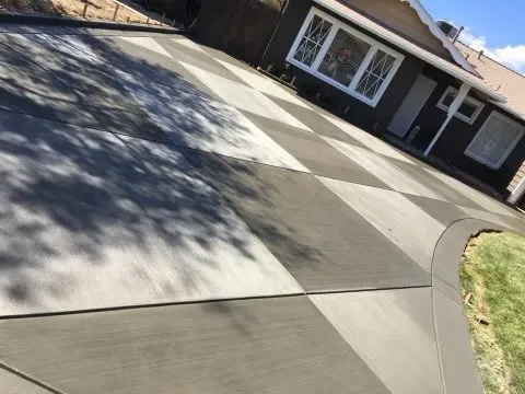 Reliable yard cleanup service for residential properties in Palmdale, CA by AlanisOutdoorLiving