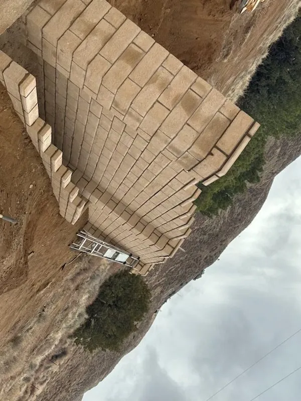 Professional lawn mowing service in Palmdale, CA - AlanisOutdoorLiving