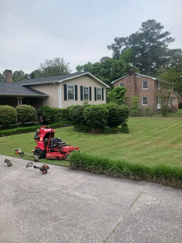 Top-rated residential landscaping for residential properties across Bradley, SC - Alan's Lawn Maintenance