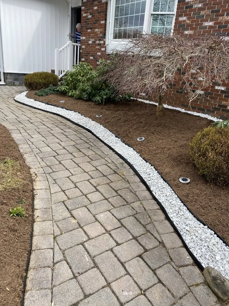 Affordable yard cleanup service for beautiful yards across Mount Olive, NJ - Alan’s Precise Lawn Care