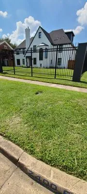 Alarcon Landscaping Logo