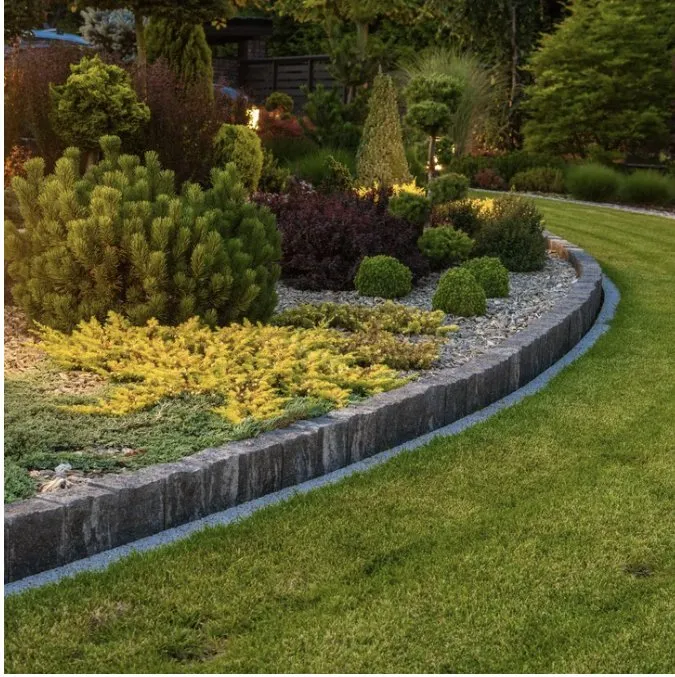 Custom lawn care service in Mundelein, IL by Albany Landscapes