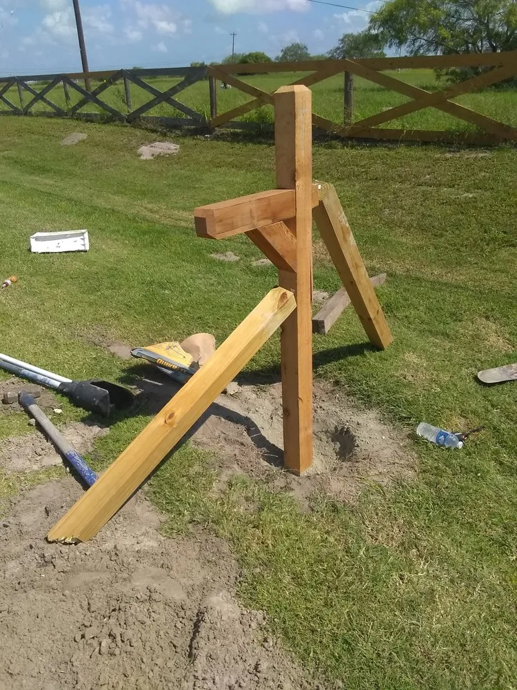 Affordable garden landscaping for beautiful yards in Corpus Christi, TX by Al'Be That Handyman