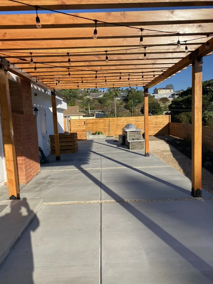 Top-rated lawn mowing service in Norco, CA - Albert Ruiz Landscape