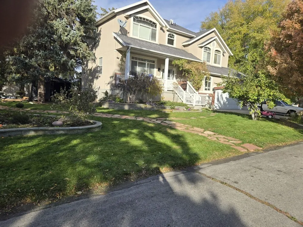 Professional landscaping services in Kearns, UT by Alberto AA landscaping