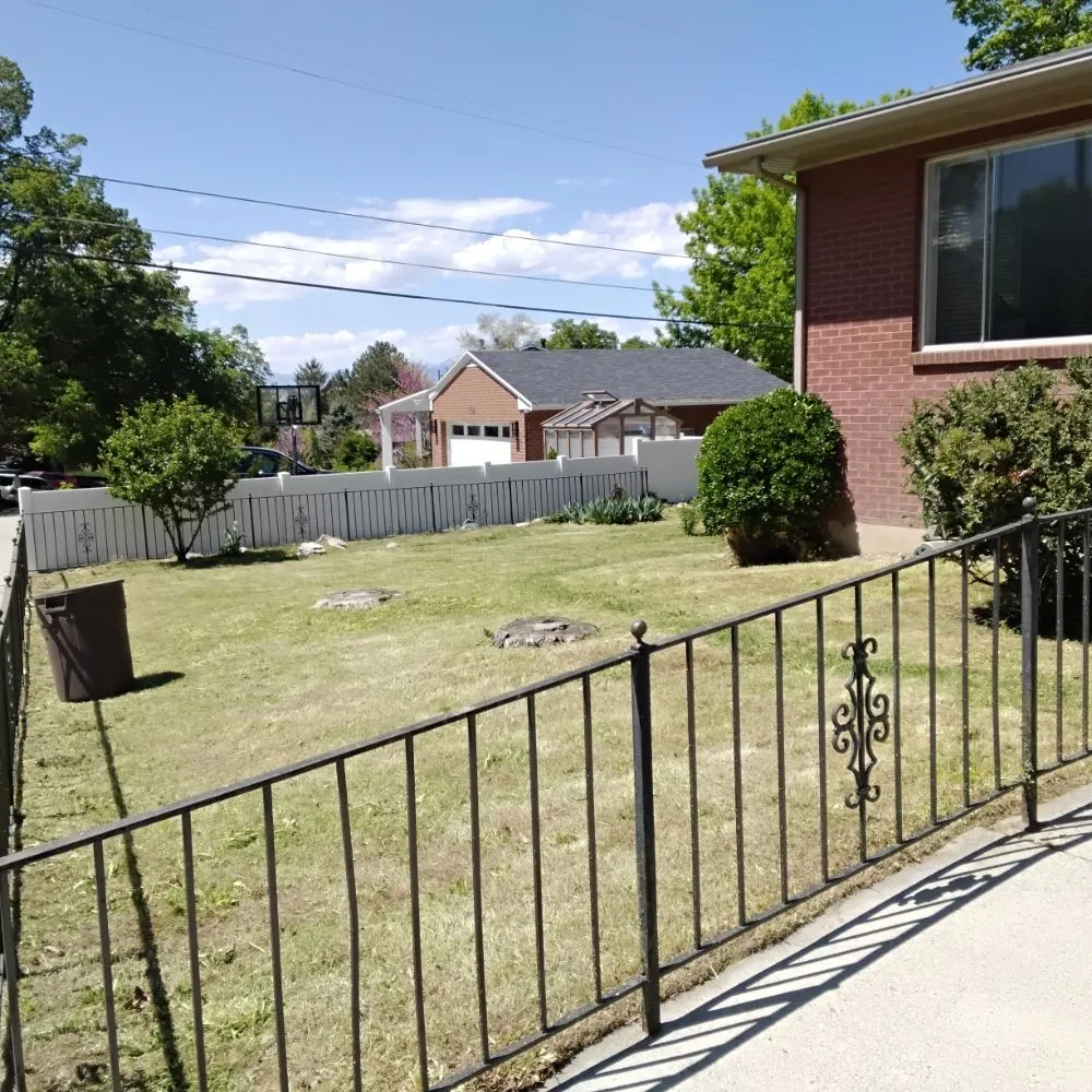 Custom lawn care service experts serving Kearns, UT - Alberto AA landscaping