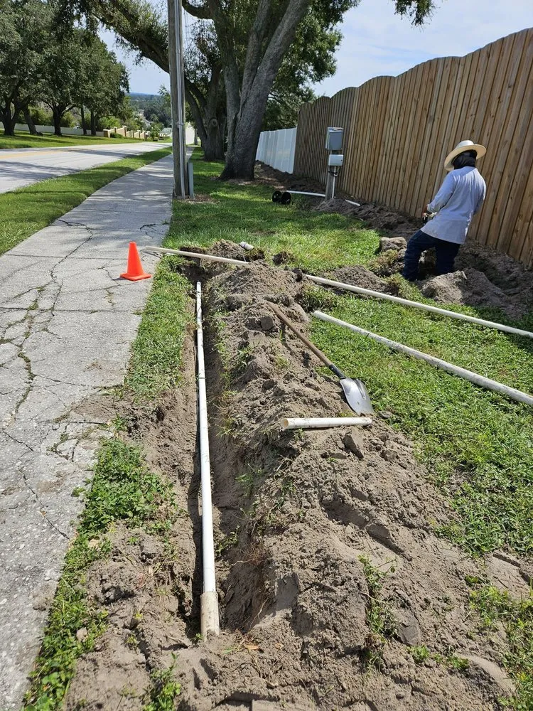 Professional landscape design with custom design in Lakeland, FL by Alberto Francisco Landscaping And More