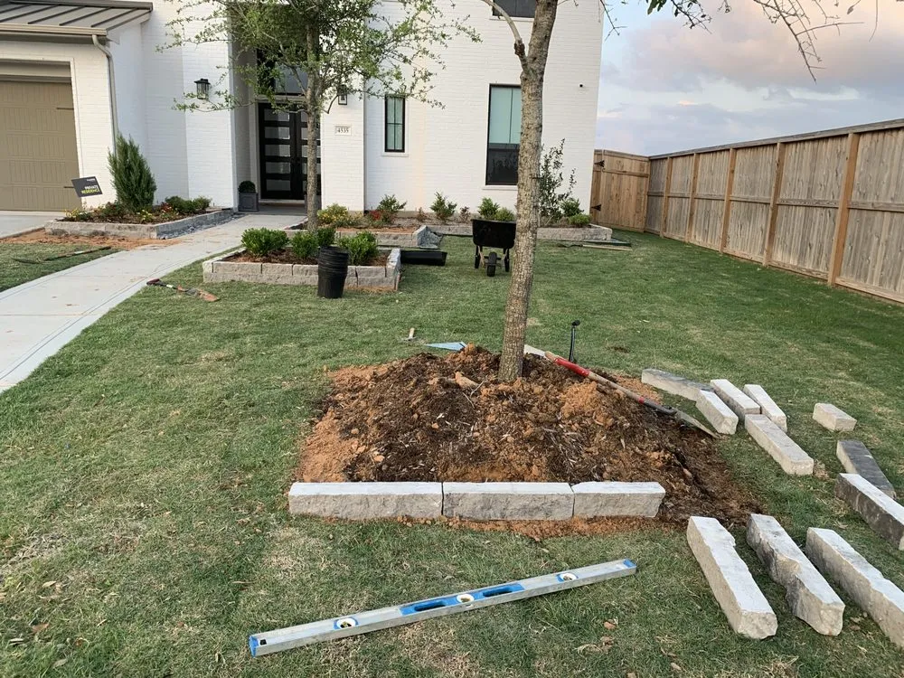 Reliable lawn mowing service experts serving Sugar Land, TX - Alberto lawn services