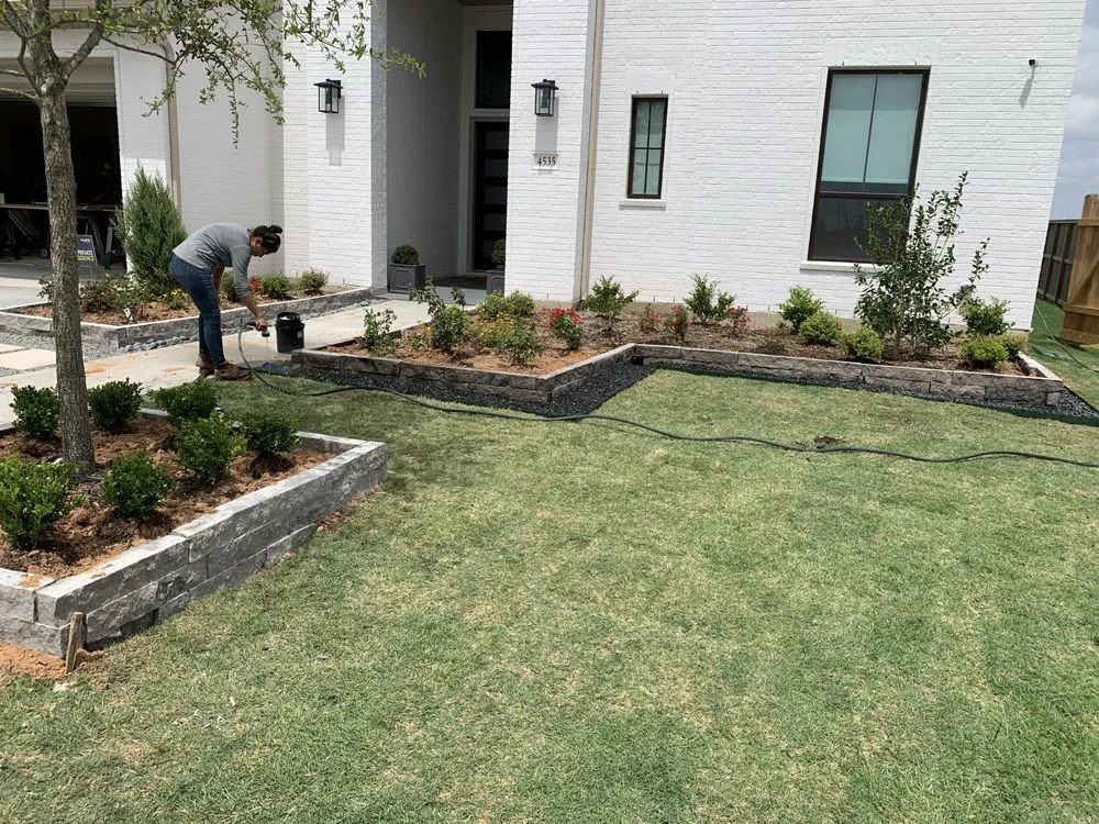 Local landscape installation experts serving Sugar Land, TX - Alberto lawn services