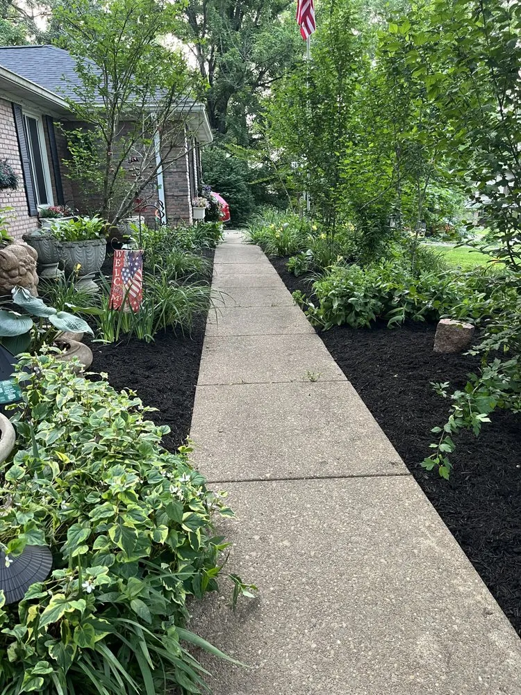 Reliable yard maintenance for outdoor upgrades in Evansville, IN by Alberto Lawncare And Services