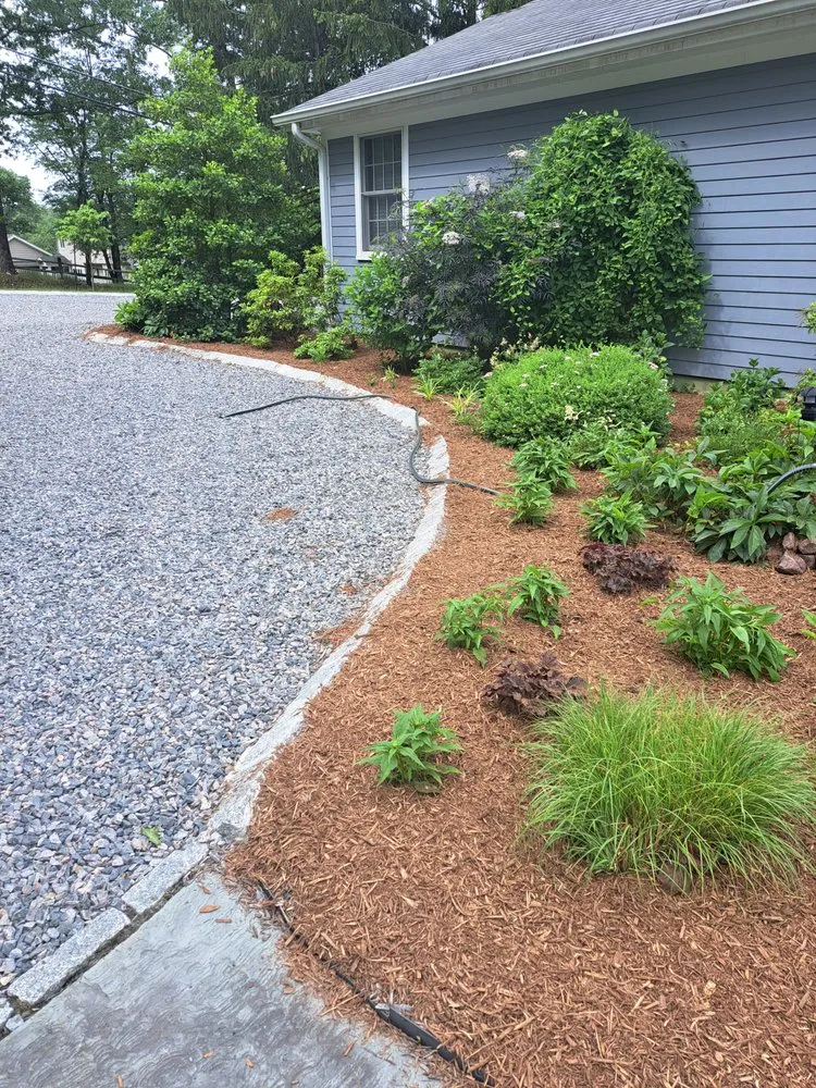 Professional garden landscaping for year-round maintenance across Manville, NJ - Alberto Outdoor Landscape