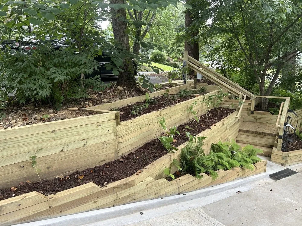 Top-rated residential landscaping experts serving West Springfield, VA - Alberto Patio Design