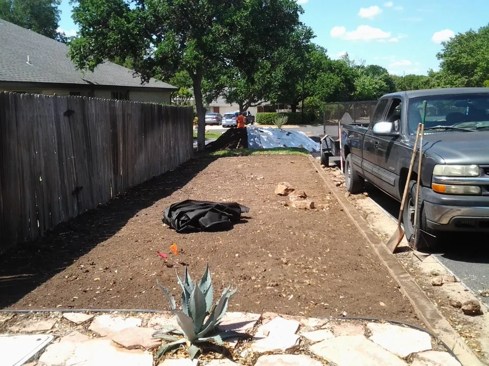 Top-rated lawn care service experts serving Austin, TX - Alberto's Landscaping