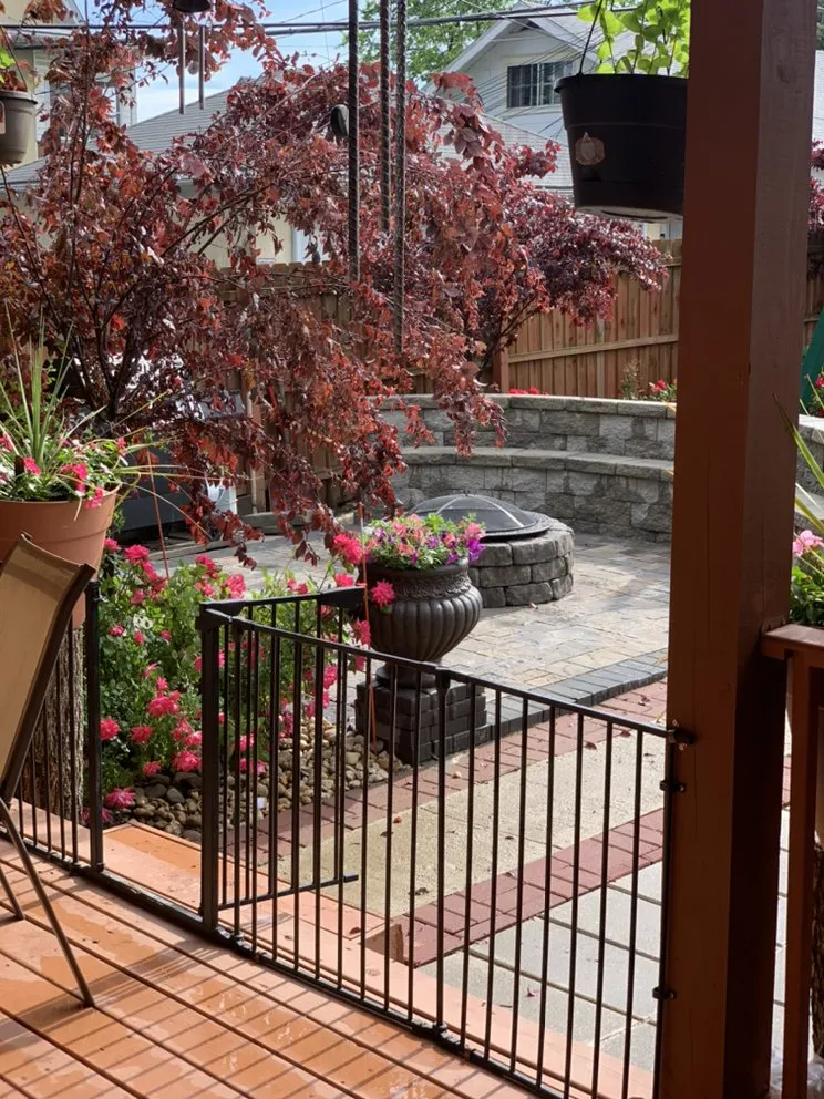 Local lawn care service experts serving Harrisburg, PA - Alberto's Landscaping