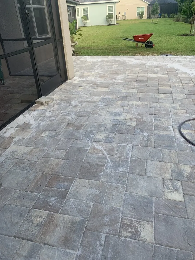 Expert lawn mowing service for beautiful yards in Immokalee, FL by Alberto's Landscaping