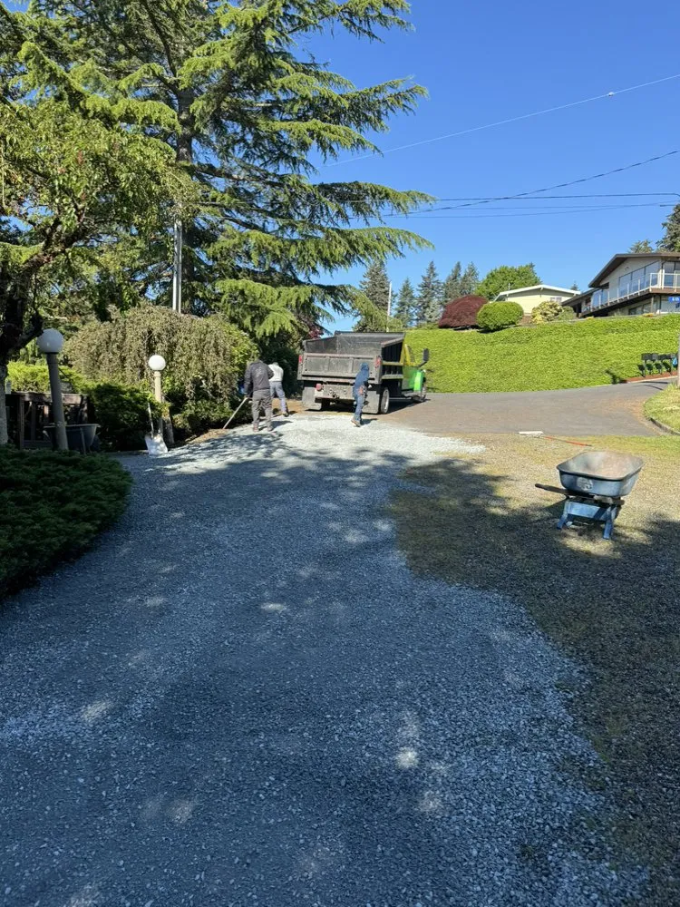 Local lawn care service in Seattle, WA by Alberto's Landscaping