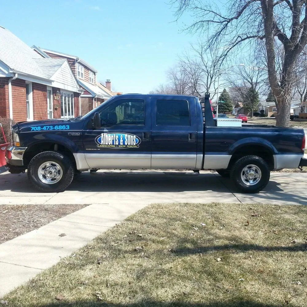 Expert residential landscaping experts serving Alsip, IL - Alberts & Sons
