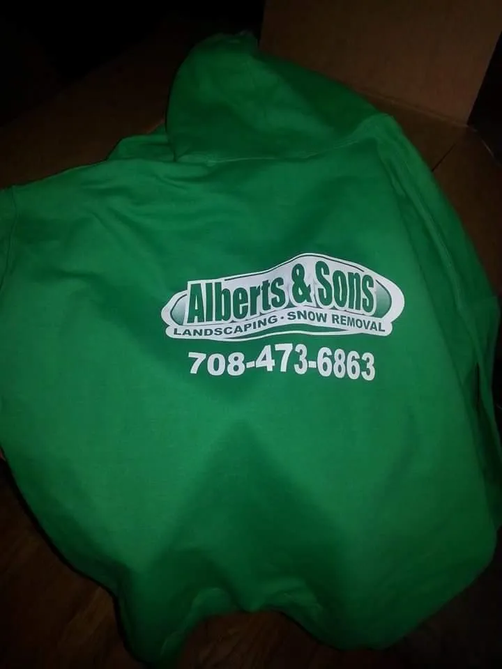 Top-rated yard maintenance experts serving Alsip, IL - Alberts & Sons