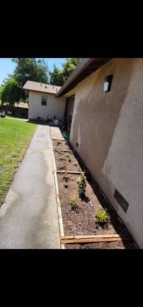 Top-rated landscaping services in Waterford, CA by Alberts Lawn Mowing