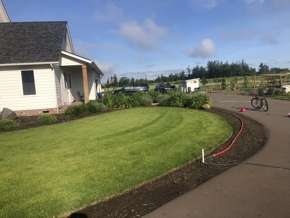 Local lawn care service in Hubbard, OR - Albizo Landscaping