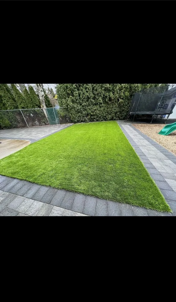 Top-rated residential landscaping for residential properties in Hubbard, OR by Albizo Landscaping