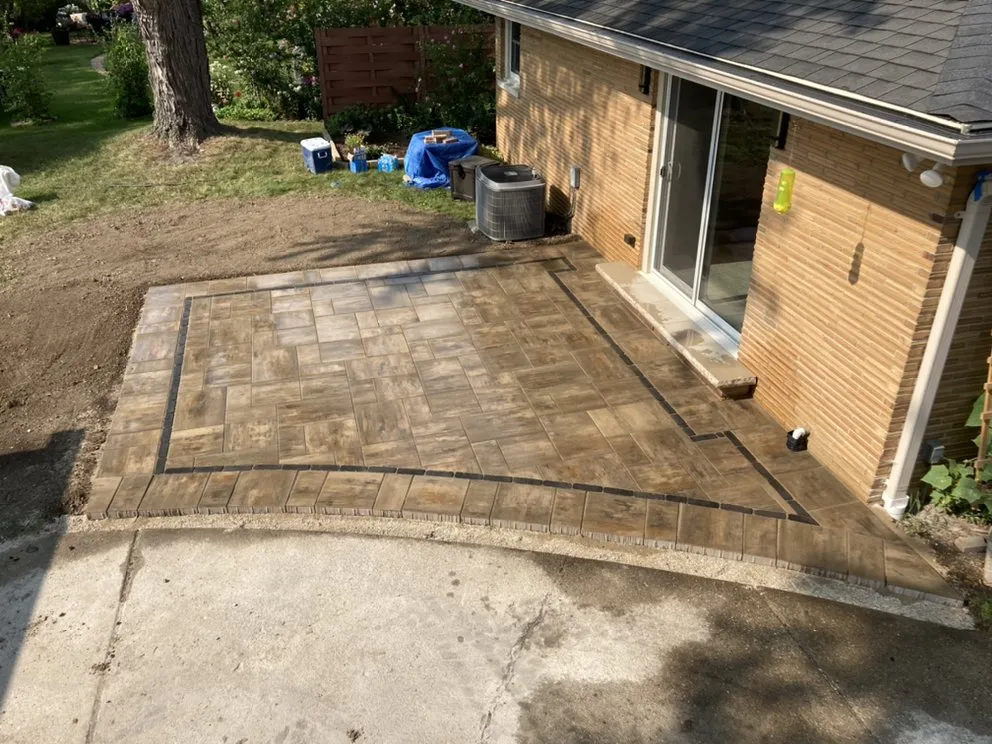 Affordable lawn mowing service experts serving West Milwaukee, WI - Albor Landscaping