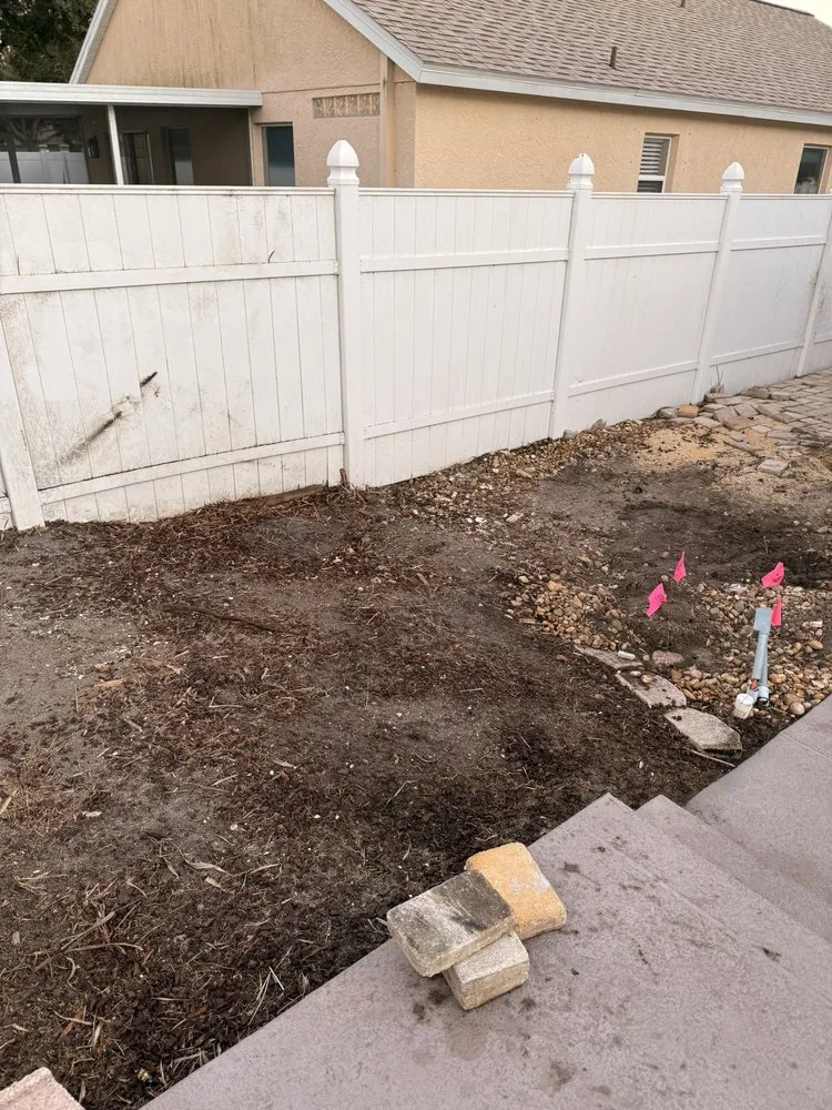 Reliable yard cleanup service for homes in Parrish, FL by Albright Landscaping