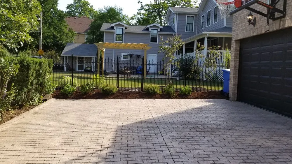 Top-rated outdoor landscaping for residential properties in Morton Grove, IL by Albro Land Corporation