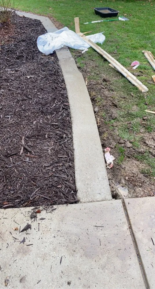 Top-rated landscaping services with custom design in Springfield, IL by Alc Labor Springfield