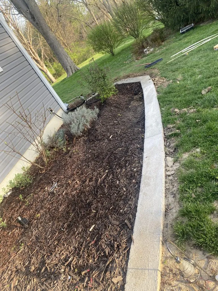 Reliable garden landscaping for beautiful yards across Springfield, IL - Alc Labor Springfield