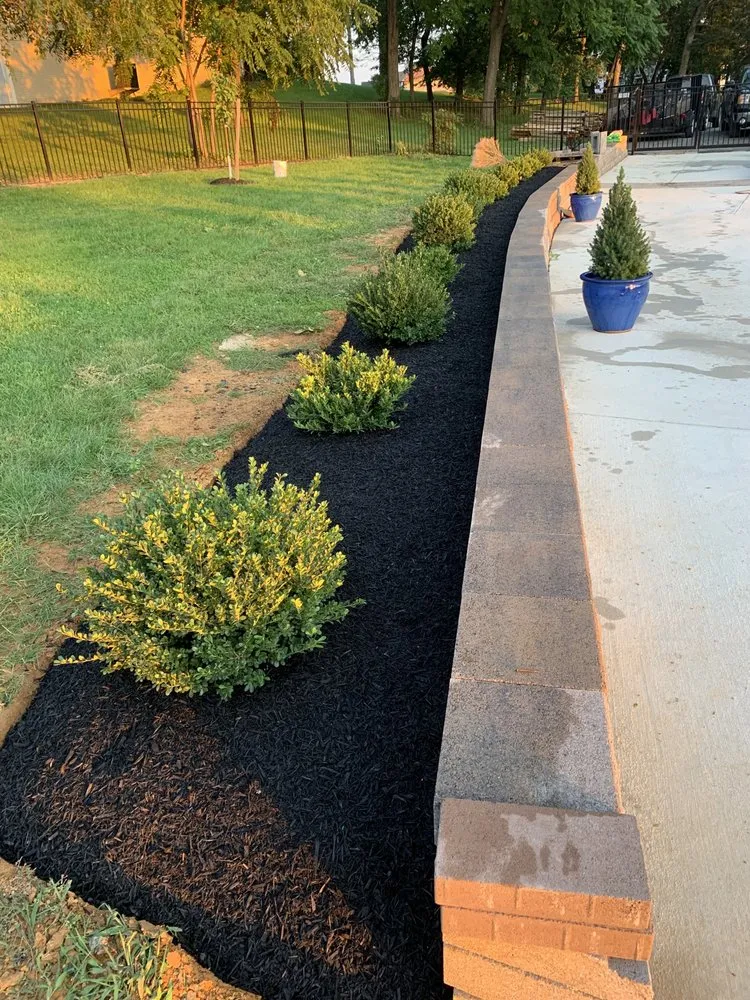 Affordable garden landscaping for beautiful yards across White Post, VA - ALC Lawn Service