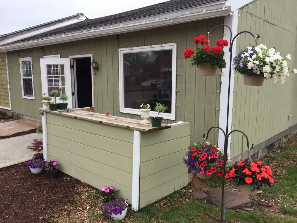 Professional landscape design in Portland, CT - Alchemy Greenhouse And Landscaping