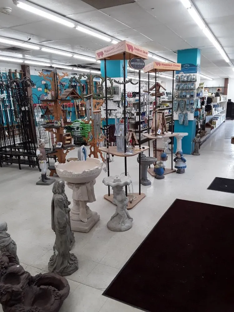 Expert landscape design in Niagara Falls, NY by Alcliff Landscaping & Nursery