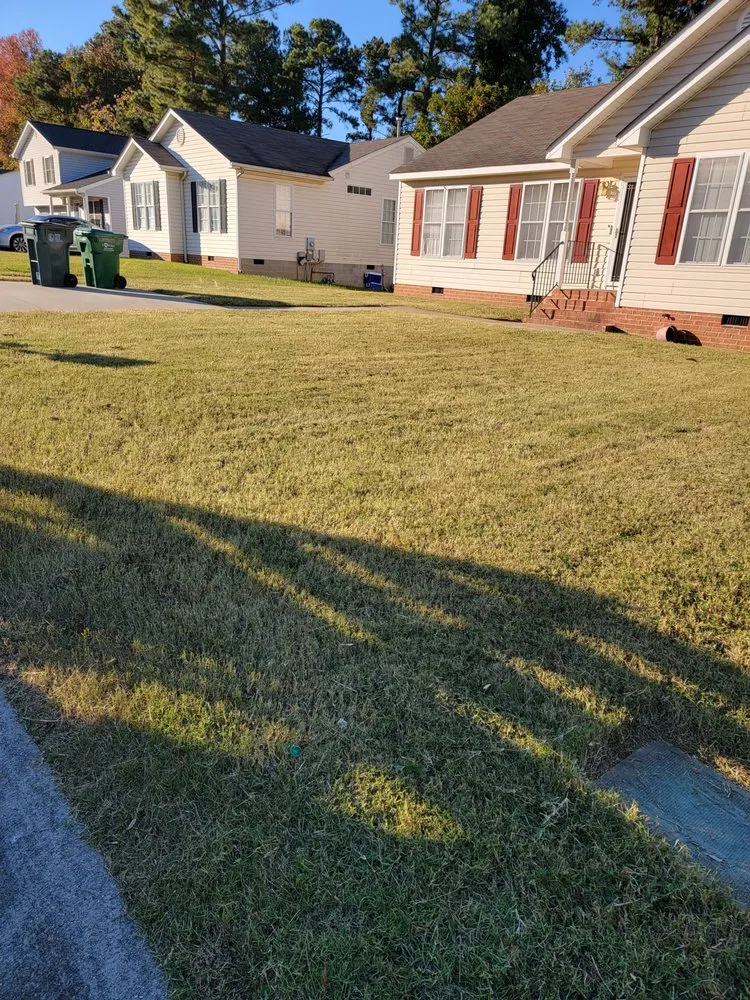 Top-rated lawn mowing service in Richmond, VA - ALCS Lawn Care