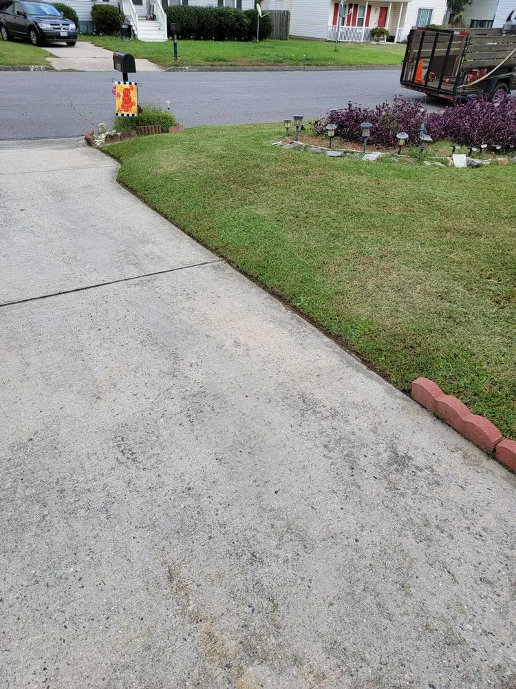 Top-rated lawn mowing service experts serving Richmond, VA - ALCS Lawn Care