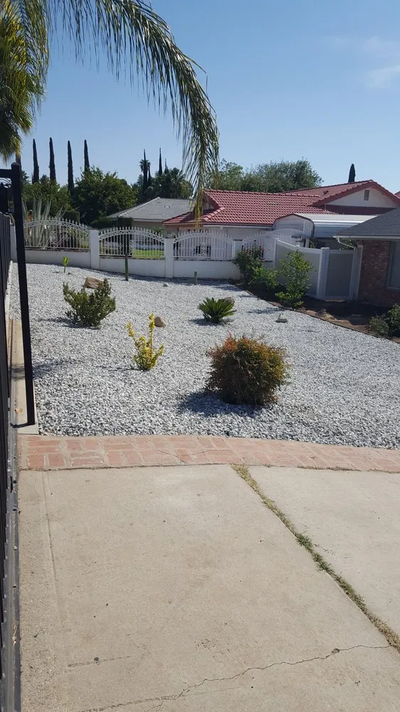 Reliable lawn care service for residential properties in Moreno Valley, CA by Aldama's Garden Maintenance