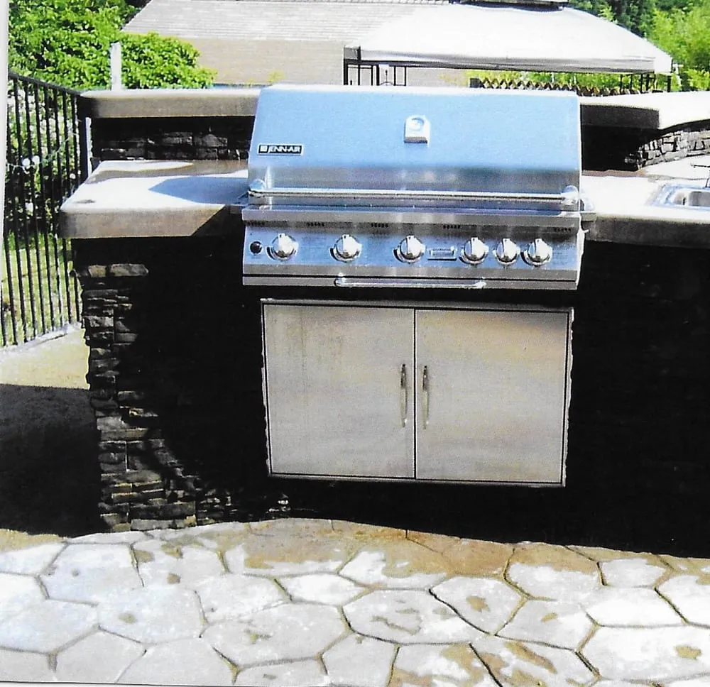 Trusted outdoor landscaping for residential properties across Colton, CA - Aldama's Gardening Service