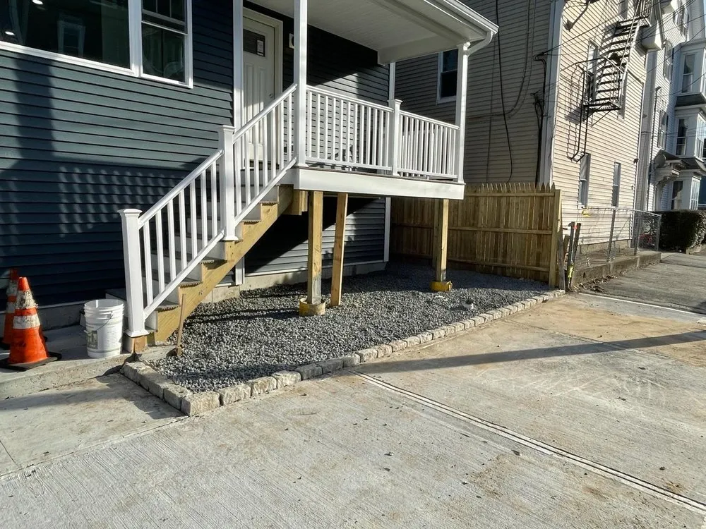 Professional lawn mowing service near you in Providence, RI by Aldana Brothers