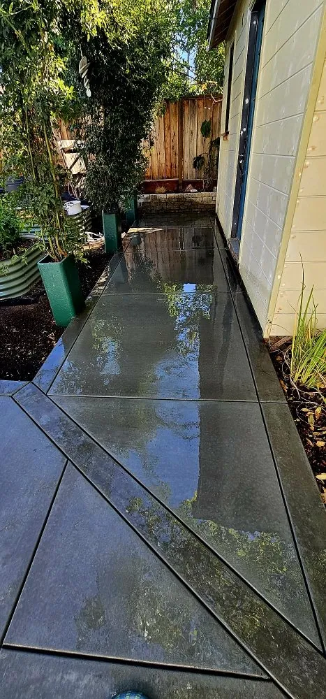 Local garden landscaping for residential properties across hayward, CA - Aldeme Landscape & Construction