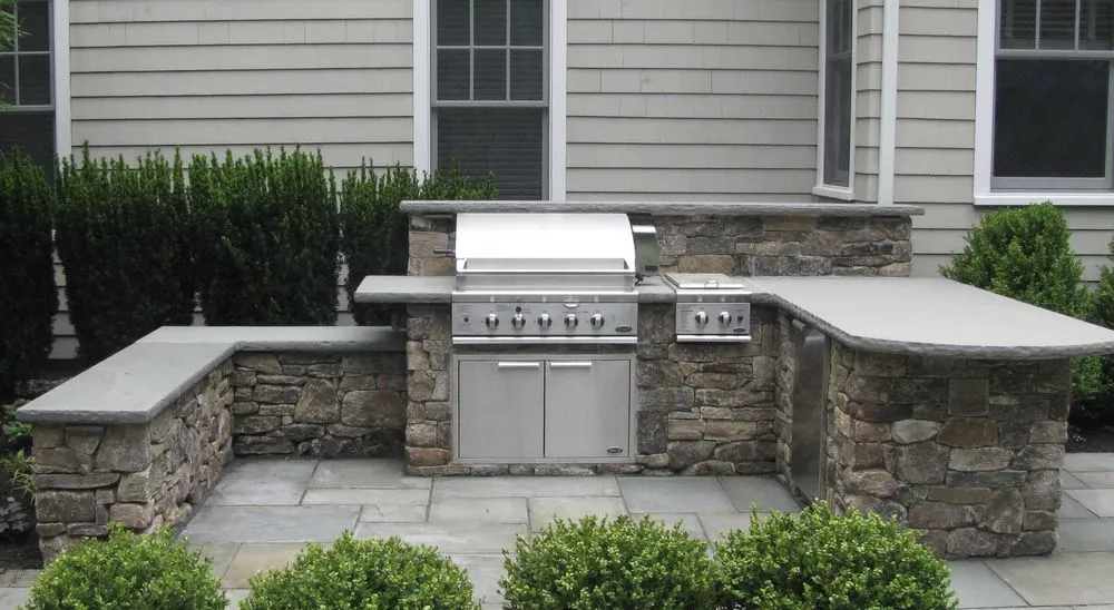 Affordable lawn care service experts serving Lincoln, MA - Alden Laurel