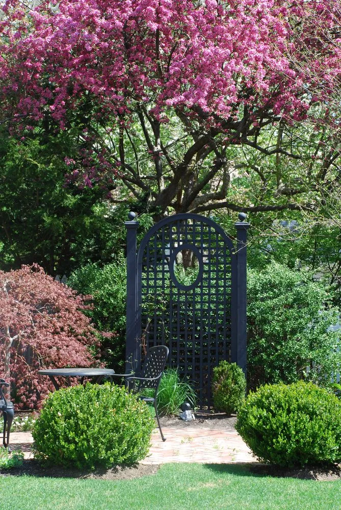 Local lawn care service in Lincoln, MA - Alden Laurel