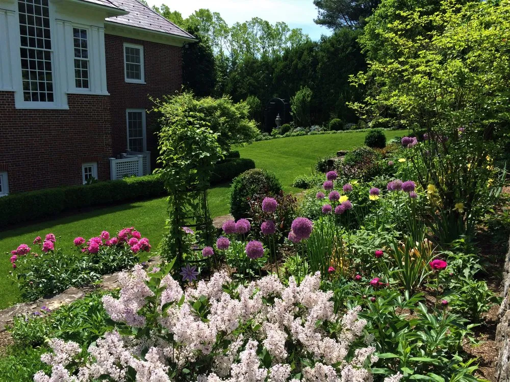 Local garden landscaping experts serving Lincoln, MA - Alden Laurel