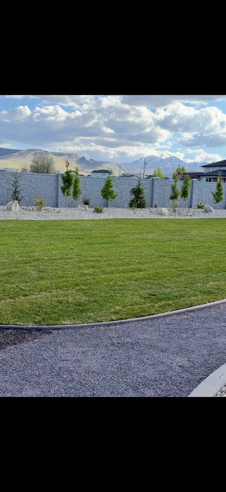 Custom yard cleanup service in South Jordan, UT - Alder Landscaping