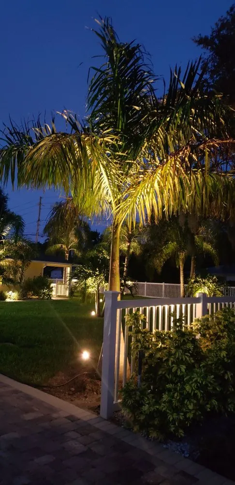 Custom yard maintenance for homes in Saint Petersburg, FL by Aldo's Lawn Service & Landscaping