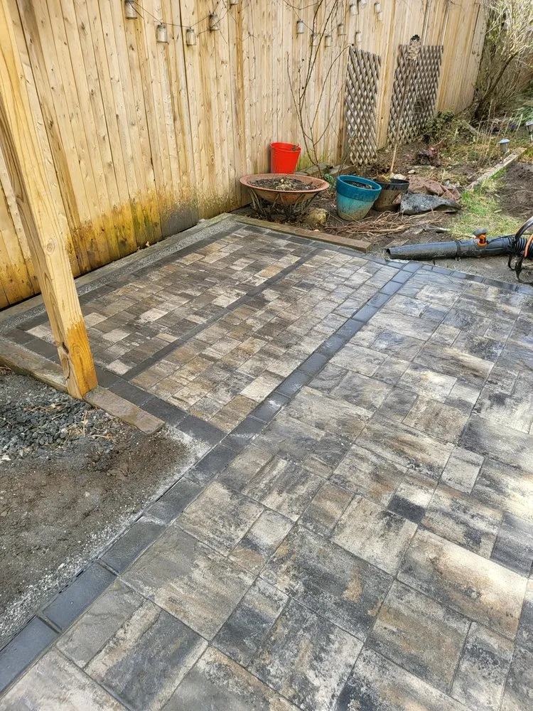 Trusted garden landscaping in Kingston, NY by Aldo's Lawncare & Maintenance