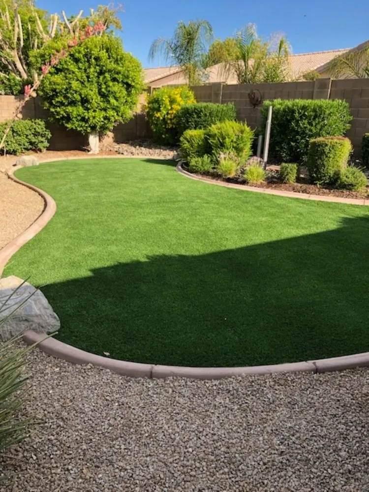 Expert lawn care service experts serving Surprise, AZ - Aldrete's Landscaping