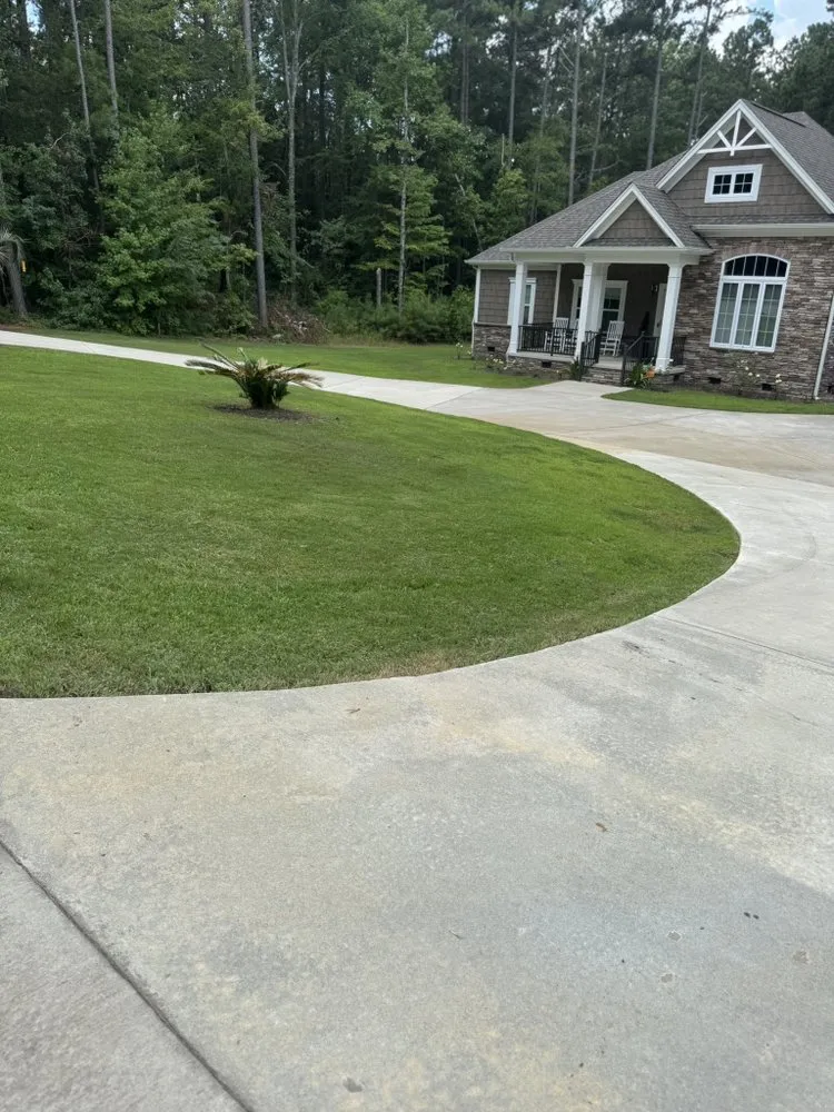 Custom lawn mowing service in Elgin, SC by ALE Legacy Lawn & Wash