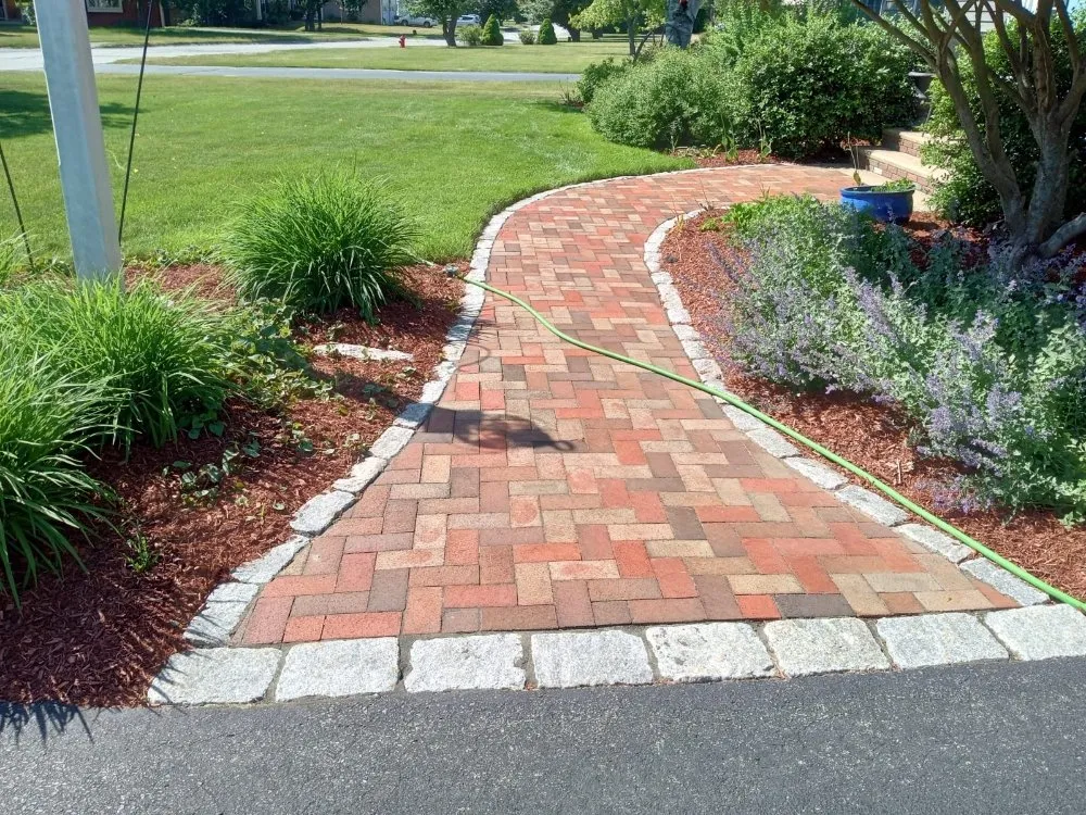 Top-rated landscaping services in Framingham, MA - Aleixo Pc