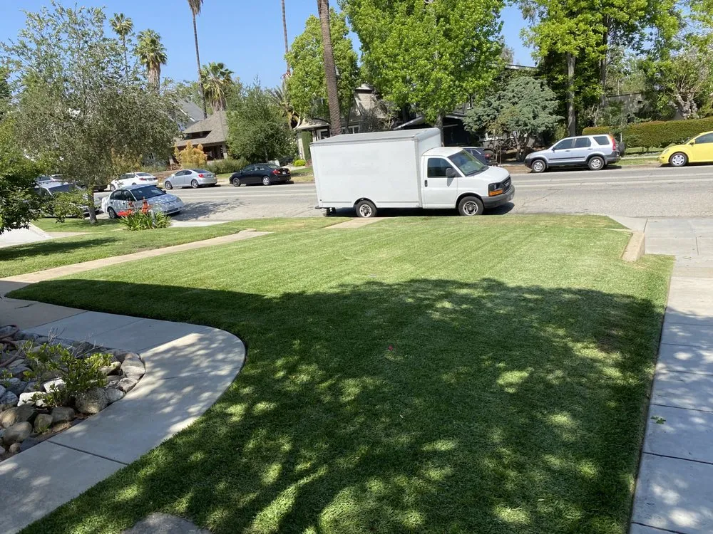 Expert lawn care service in Huntington Park, CA - Alejairos landscaping